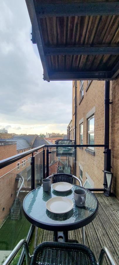 Entire Town Centre 2 Bedroom Apartment Very Close To Beach Bournemouth Buitenkant foto